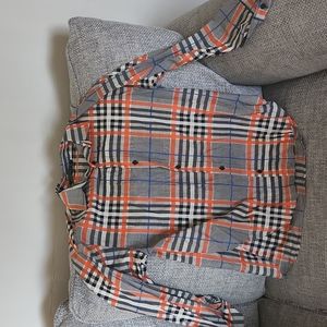 Button down checkered long sleeve shirt